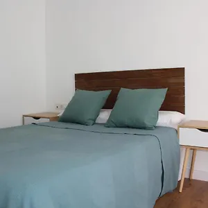 Beautiful Brand New 2 Bedroom Flat With Terrace Apartament