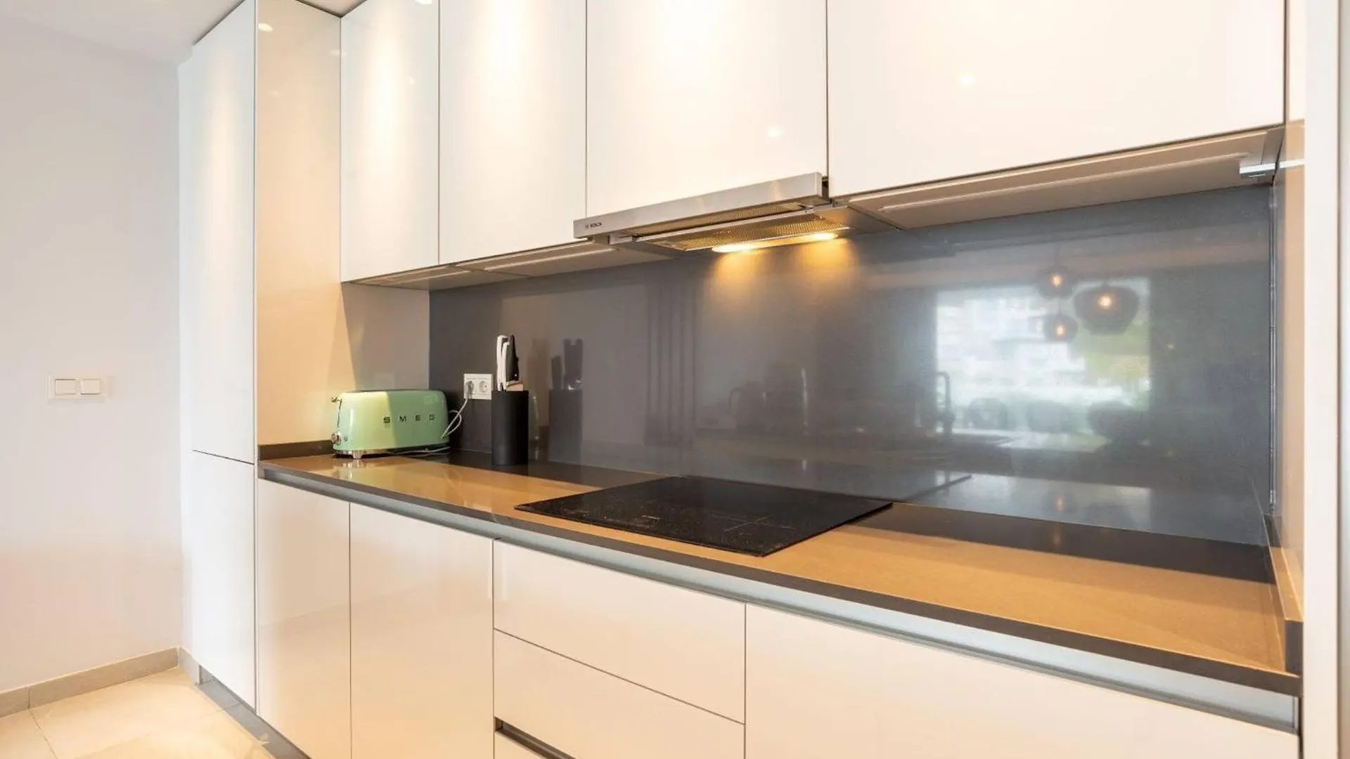 La Quinta 3 Bedroom Ultra Modern Apartment With Private Hot Tub Малага