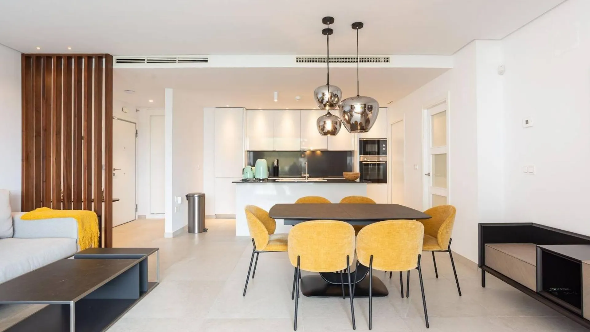 La Quinta 3 Bedroom Ultra Modern Apartment With Private Hot Tub Malaga Spain